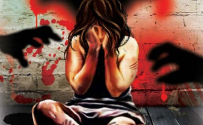 शादी का झांसा दे कर दलित युवती से बलात्कार