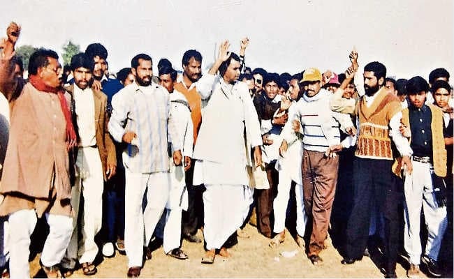 ...तब टेंपो से चुनाव प्रचार करना भी बड़ी बात थी