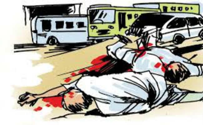 सड़क दुर्घटनाओं में 48 घंटों में 65 से अधिक लोगों की मौत