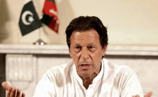 इमरान ने दो हिंदू किशोरियों के जबरन धर्म परिवर्तन, विवाह की खबरों की जांच के आदेश दिये