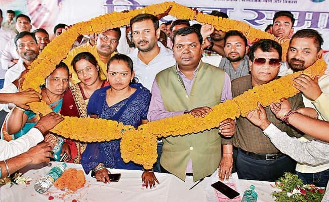 गिरिडीह : ....जब सुदेश महतो ने कहा देश में मजबूत लोकतंत्र मोदी के नेतृत्व में ही संभव