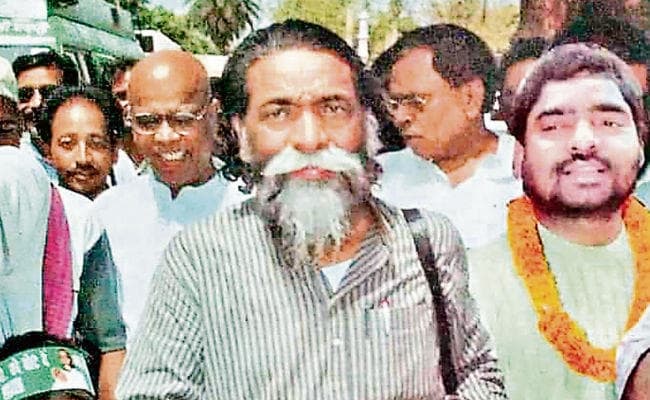 दुमका संसदीय क्षेत्र : …जब हाट में पत्ता घुमा कर जुटायी जाती थी भीड़