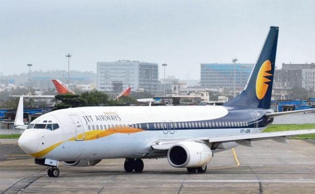 Jet Airways के पायलटों ने SBI को लेटर लिखकर की बकाया वेतन की मांग