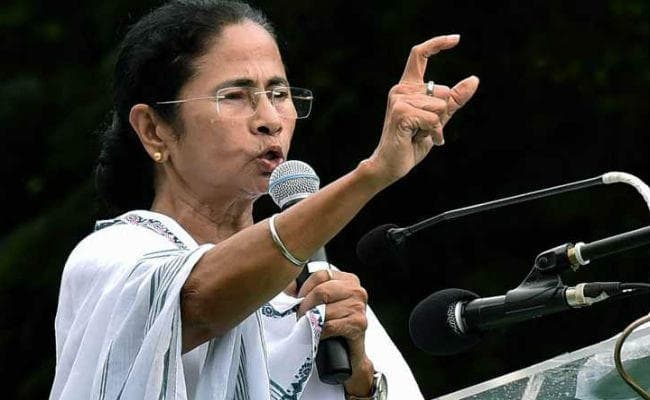 भाजपा में वरिष्‍ठ नेताओं का सम्‍मान नहीं : ममता बनर्जी