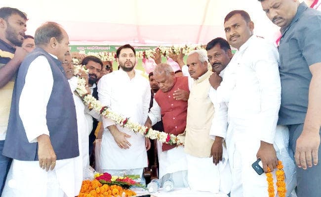 तेजस्वी ने लोकसभा चुनाव को बताया गरीब-अमीर की लड़ाई, कहा- आरक्षण समाप्त करने की हो रही साजिश