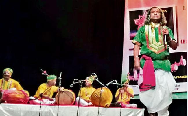 लोकसभा चुनाव : स्वीप कार्यक्रम के लिए पद्मश्री मुकुंद नायक बनाये गये स्टेट आइकॉन