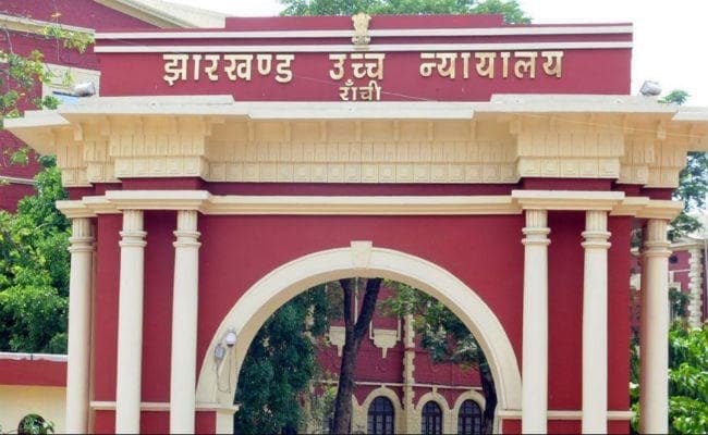 झारखंड हाइकोर्ट ने पाला बदलने वाले 6 विधायकों को नोटिस जारी करने का दिया निर्देश