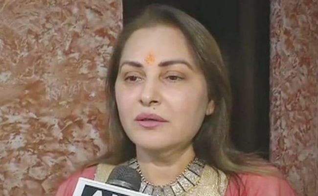 जयाप्रदा के खिलाफ सपा नेता का शर्मनाक बयान, महिला आयोग ने भेजा नोटिस