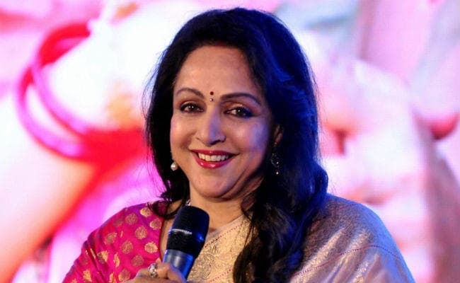 बाहरी नहीं, कृष्ण की नगरी से दैवीय संबंध है मेरा : हेमा मालिनी