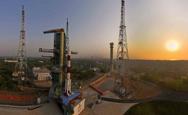 पीएसएलवी-सी45 मिशन के लिए उलटी गिनती शुरू