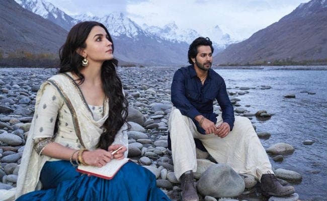 वरुण धवन के गाने का यह वीडियो, जिसे देख पूरा बॉलीवुड लगा रहा है ठहाके