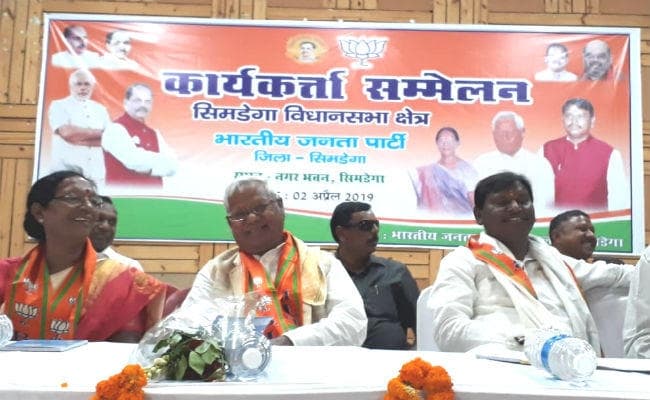 सिमडेगा में बोले अर्जुन मुंडा, देश नरेंद्र मोदी के हाथों में ही सुरक्षित रहेगा