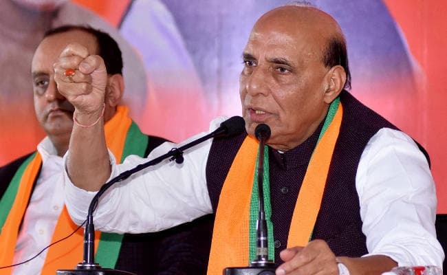 आतंकवाद को खत्‍म करे पाकिस्‍तान, नहीं तो कहे, भारत है तैयार : राजनाथ