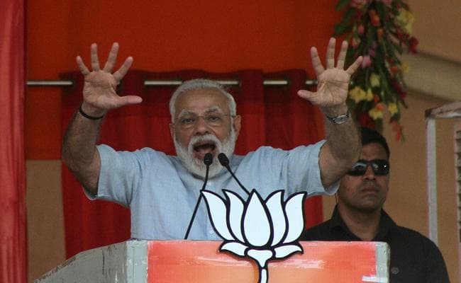 बिहार के जमुई में PM मोदी ने उमर के बहाने कांग्रेस से मांगा जवाब, कहा- क्या देश को चाहिए दो पीएम