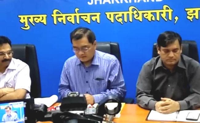 झारखंड : निर्वाचन आयोग ने चार राजनीतिक दलों के स्टार प्रचारकों की सूची को दी मंजूरी