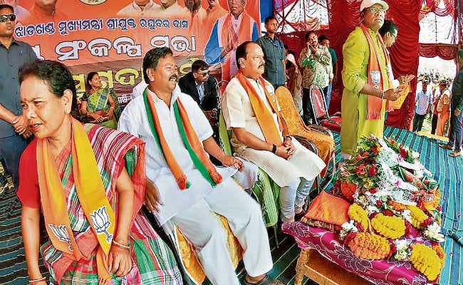 रांची : ओड़िशा को डबल इंजन की सरकार की जरूरत : रघुवर