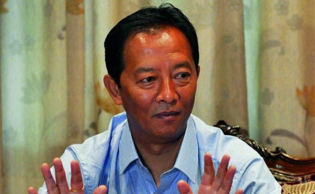 ममता व मेरे रहते राज्य में नहीं लागू होगा एनआरसी : तमांग