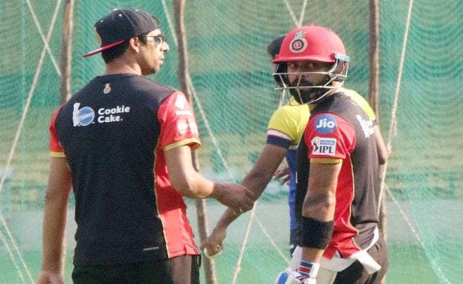 नेहरा ने कोहली से कहा, ''समय हाथ से निकल रहा है, मौकों का फायदा उठाना होगा''