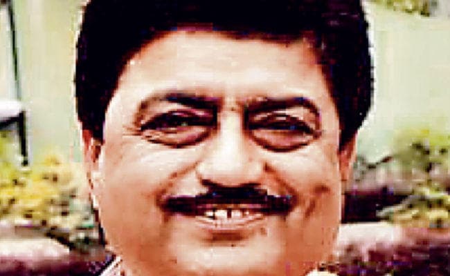 धनबाद : चुनाव लड़ने का फैसला समय आने परः रवींद्र पांडेय