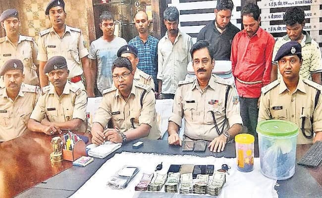 खूंटी : सात किलो अफीम के साथ छह गिरफ्तार