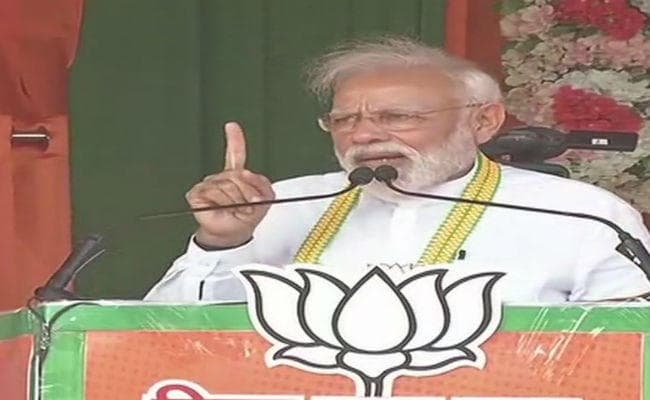 कांग्रेस में भगदड़ इसलिये ‘नामदार'' सुरक्षित सीट से लड़ रहे हैं चुनाव : मोदी