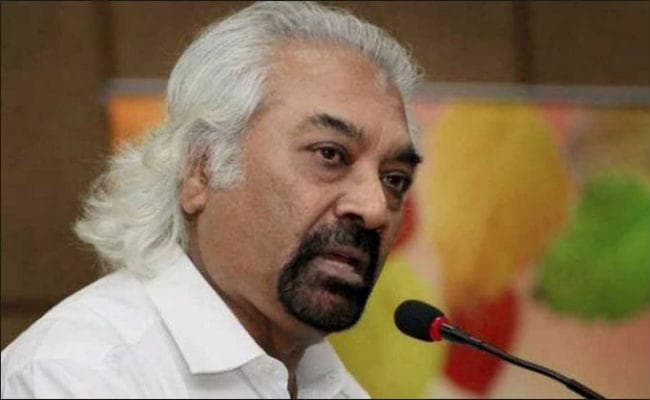 Sam Pitroda बोले - विदेशों में रहनेवाले भारतीय परंपराओं को लेकर अधिक जागरूक