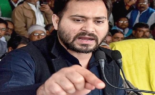 तेजस्वी का ट्वीट, शेर का बेटा हूं, गीदड़ भभकी से नहीं डरता