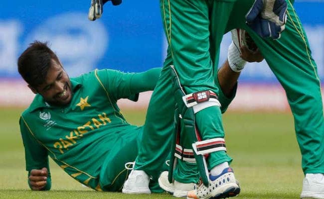 सरफराज की टिप्पणी से आमिर के विश्व कप चयन पर संशय