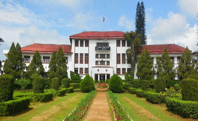 रांची : नेतरहाट विद्यालय में चयनित 17 बच्चों के नामांकन पर रोक