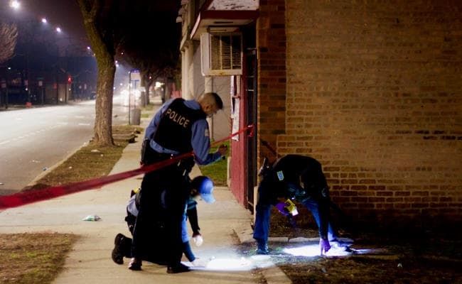 Chicago : गोद भराई के दौरान गोलीबारी में दो बच्चों सहित छह घायल