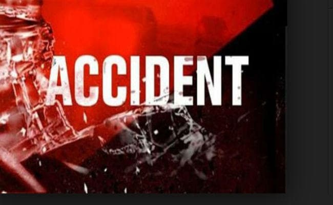 इस अंतरराष्‍ट्रीय क्रिकेटर और उसके बच्‍चे की सड़क हादसे में मौत