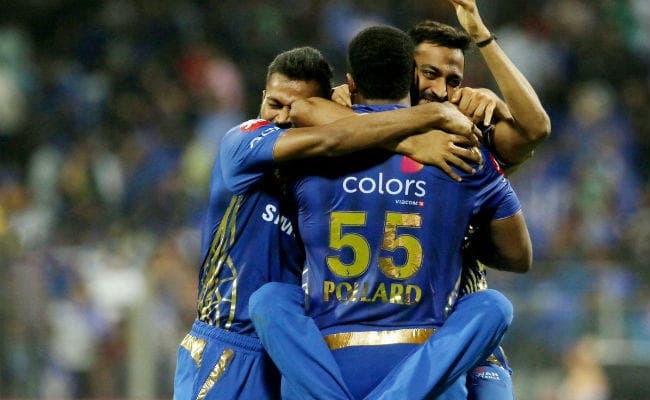 MIvsKXIP: कीरोन पोलार्ड के छक्कों की आंधी में यूं उड़ा किंग्स इलेवन पंजाब