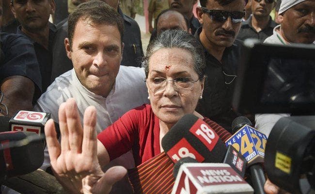 संप्रग अध्यक्ष सोनिया गांधी के पास 11.82 करोड़ रुपये की संपत्ति