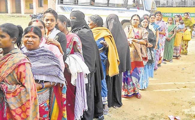 पटना : अतिसंवेदनशील इलाकों में पिछले साल से ज्यादा हुए मतदान