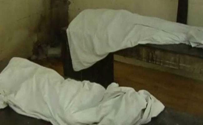 पति-पत्नी के शव बरामद