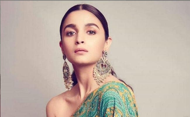 कंगना रनौत ने फिर किया आलिया पर कमेंट, ''राजी'' एक्‍ट्रेस ने दिया ये ऐसा जवाब