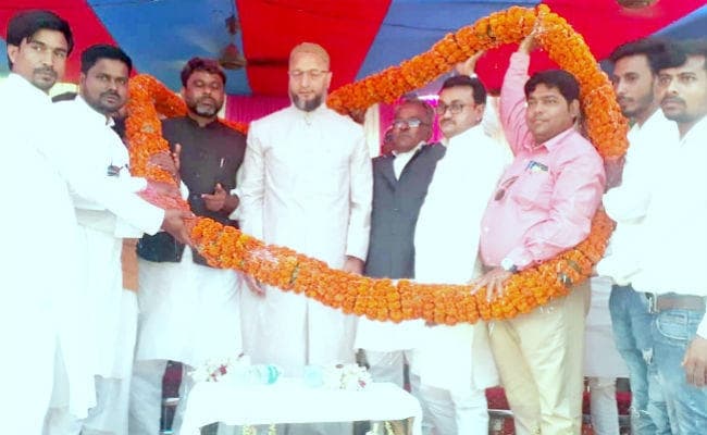 AIMIM सुप्रीमो ओवैसी ने किशनगंज में कहा- पिछले पांच सालों से देश में मोदी कर रहा खौफ का राजनीति, ...देखें वीडियो