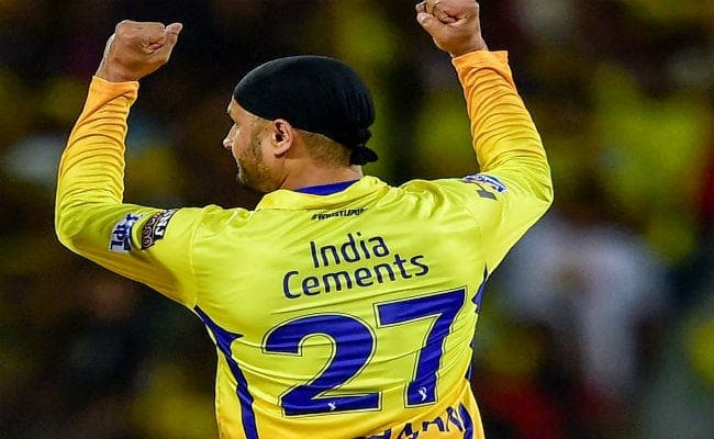 धौनी के चेन्‍नई को बड़ा झटका, केकेआर के खिलाफ नहीं खेलेंगे हरभजन सिंह