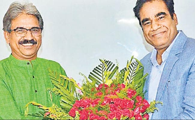 पूर्वी चंपारण : केंद्रीय विवि के नये कुलपति प्रो संजीव शर्मा ने संभाला काम, कहा विश्वविद्यालय की समस्याओं का करेंगे निराकरण