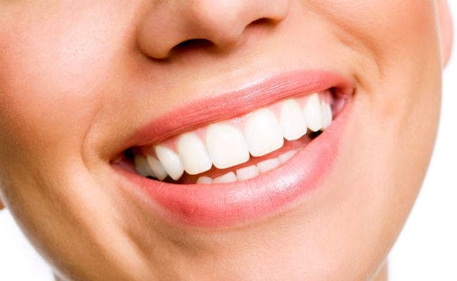 मुस्कुराहट लोगों को खुशहाल बनाती है : अध्ययन