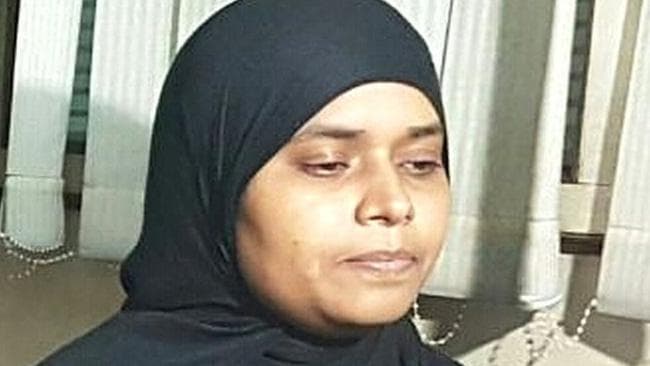 तीन तलाक के खिलाफ आवाज बुलंद करने वाली महिलायें गरीबी में कर रही है गुजर-बसर