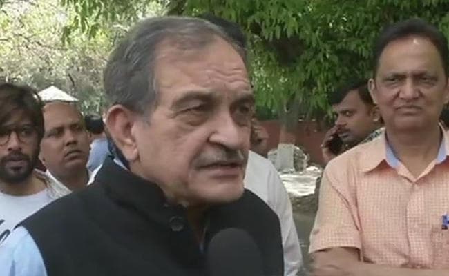 BJP ने केंद्रीय मंत्री के बेटे को दिया टिकट, तो चौधरी बीरेंद्र सिंह ने दिया इस्तीफा