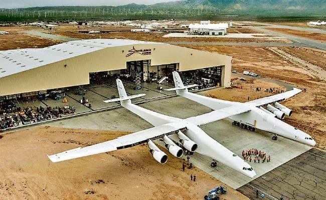 दुनिया के सबसे बड़े विमान ने भरी उड़ान, अंतरिक्ष तक ले जायेगा सेटेलाइट को