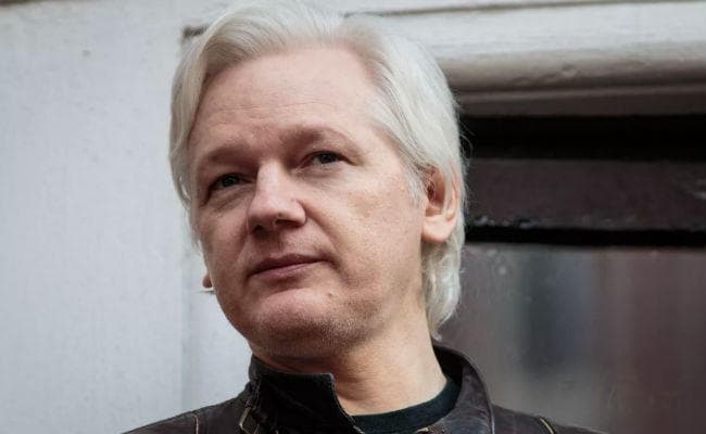 इक्वाडोर के राष्ट्रपति ने असांजे की शरण वापस लेने के अपने फैसले का किया बचाव