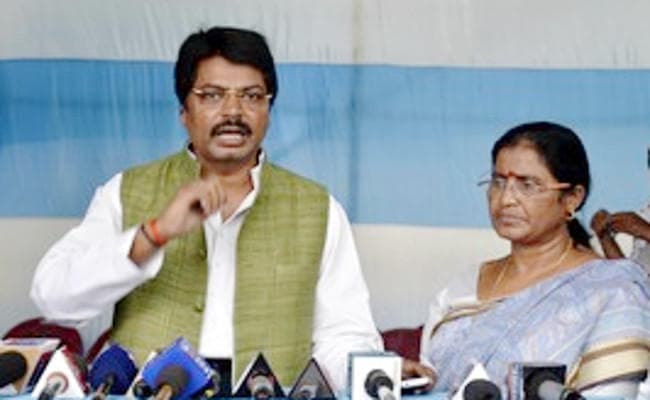 Jharkhand : योगेंद्र साव ने रांची में किया सरेंडर