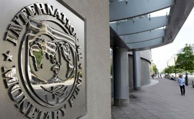 IMF ने पाकिस्तान से मांगी गारंटी, चीन के कर्ज की किस्तें चुकाने में नहीं करेगा पैकेज की रकम का इस्तेमाल IMF ने पाकिस्तान से मांगी गारंटी, चीन के कर्ज की किस्तें चुकाने में नहीं करेगा पैकेज की रकम का इस्तेमाल