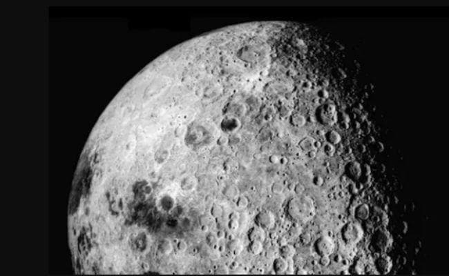 उल्कापिंडों ने चंद्रमा पर मौजूद पानी को पहुंचाया नुकसान: नासा
