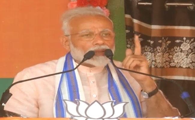 पीएम मोदी ने राहुल गांधी पर साधा निशाना, यह किस तरह की राजनीति जिसमें ‘मोदी’ नाम वाले हर व्यक्ति को चोर बताया जा रहा