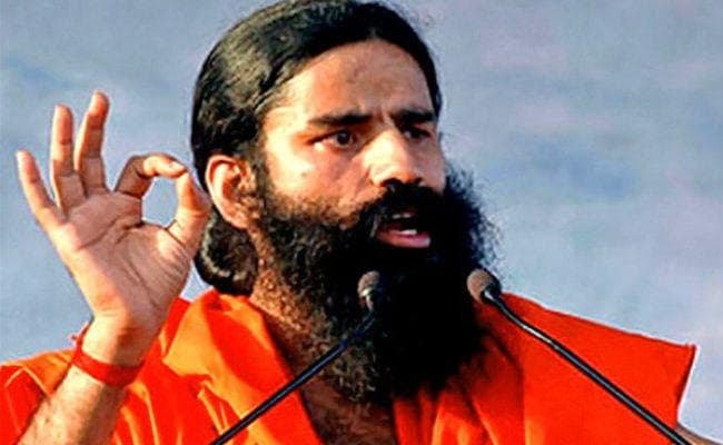 2019 के दौरान पूरे देश में पतंजलि परिधान के 500 शोरूम खोलेंगे बाबा रामदेव