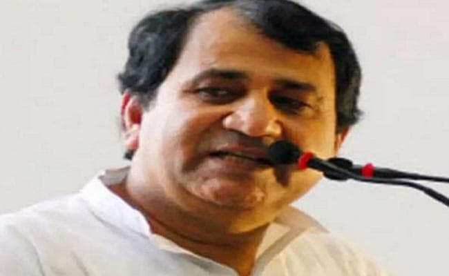 शकील अहमद ने मधुबनी सीट से दाखिल किया नामांकन, कांग्रेस के प्रवक्ता पद से दे चुके है इस्तीफा